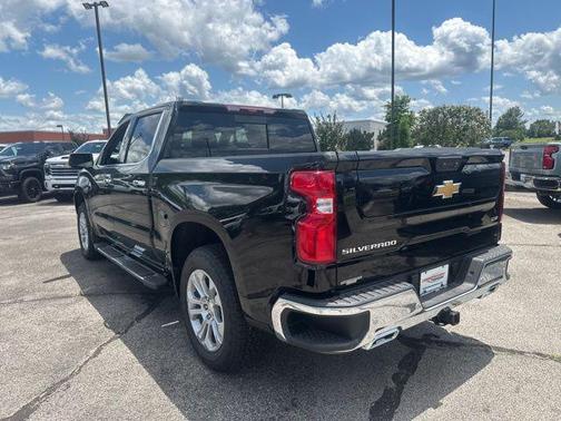 2025 Chevrolet Silverado 1500 LTZ