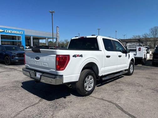 OXFORD WHITE 2021 Ford F-150 XLT