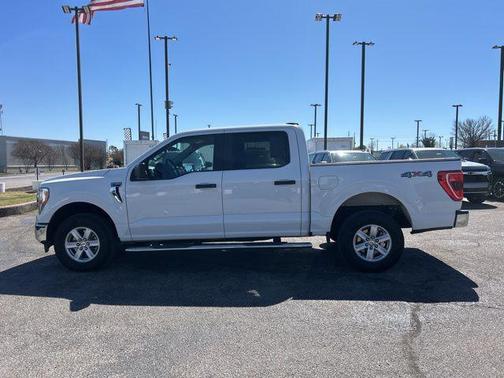 OXFORD WHITE 2021 Ford F-150 XLT
