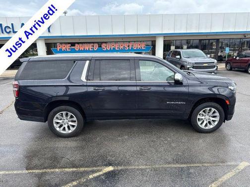 Dark Ash Metallic 2023 Chevrolet Suburban Premier