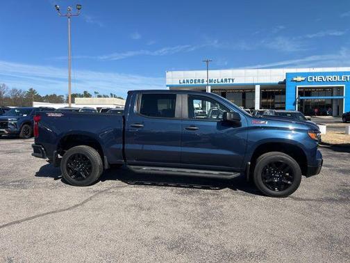 2022 Chevrolet Silverado 1500 Custom Trail Boss