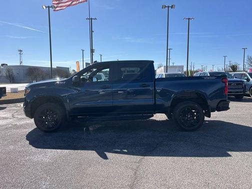 2022 Chevrolet Silverado 1500 Custom Trail Boss