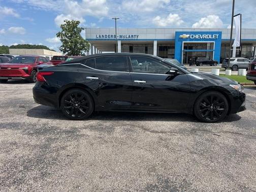 2017 Nissan Maxima 3.5 SR