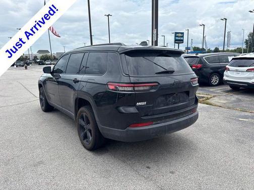 Diamond Black Crystal Pearlcoat 2024 Jeep Grand Cherokee L Limited