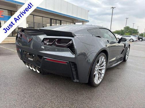 Watkins Glen Gray Metallic 2017 Chevrolet Corvette Grand Sport