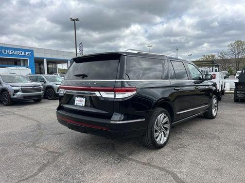 2022 Lincoln Navigator Reserve