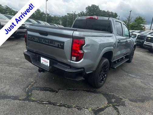 Sterling Gray Metallic 2026 Chevrolet Colorado WT