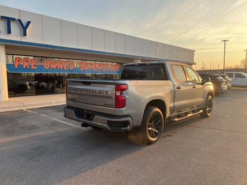 2025 Chevrolet Silverado 1500 Custom