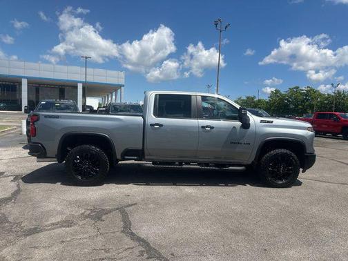 Sterling Gray Metallic 2026 Chevrolet Silverado 2500 LT