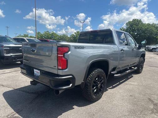 Sterling Gray Metallic 2026 Chevrolet Silverado 2500 LT