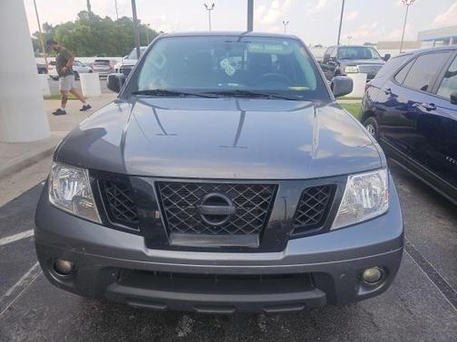 2021 Nissan Frontier SV