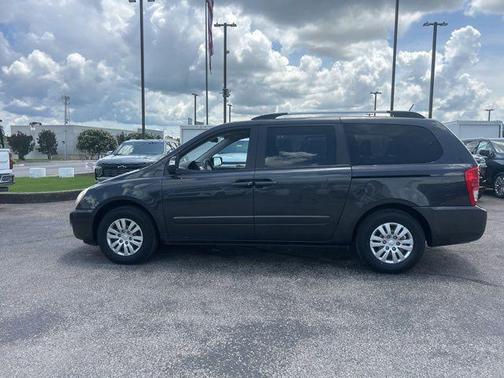 Platinum Graphite 2014 Kia Sedona LX