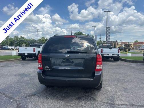 Platinum Graphite 2014 Kia Sedona LX