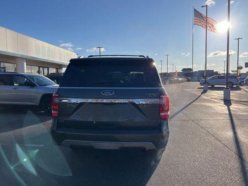 2021 Ford Expedition Max XLT