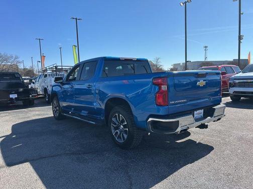 2024 Chevrolet Silverado 1500 LT