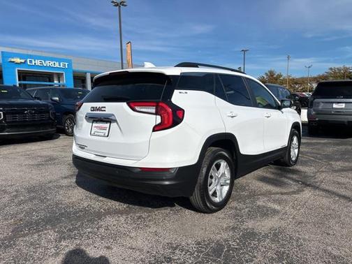 2024 GMC Terrain SLE