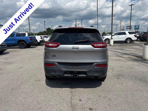 Billet Silver Metallic Clearcoat 2017 Jeep Cherokee Sport