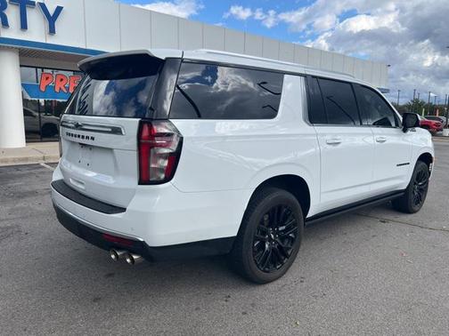 2024 Chevrolet Suburban 4WD High Country