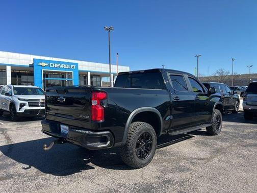 2023 Chevrolet Silverado 1500 ZR2