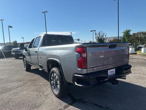 2025 Chevrolet Silverado 2500 Custom