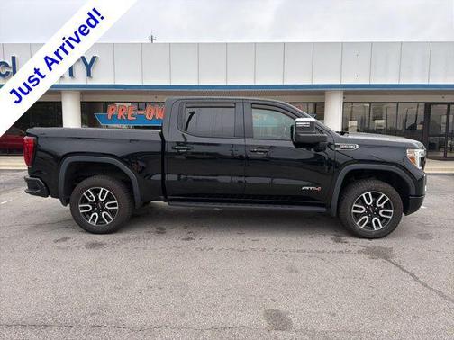 Onyx Black 2022 GMC Sierra 1500 AT4