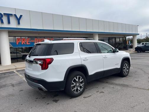 2023 GMC Acadia FWD SLT