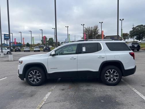 2023 GMC Acadia FWD SLT
