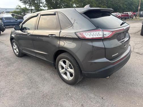 2016 Ford Edge SE