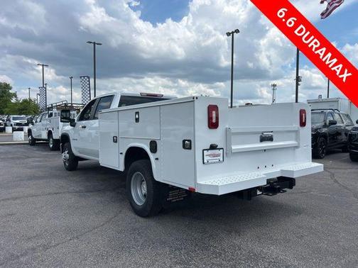 Summit White 2026 Chevrolet Silverado 3500 WT