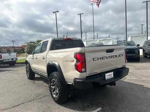 White Sands 2026 Chevrolet Colorado ZR2