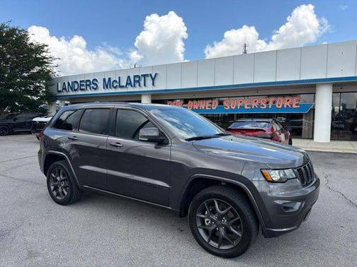 Granite Crystal Metallic Clearcoat 2021 Jeep Grand Cherokee Limited