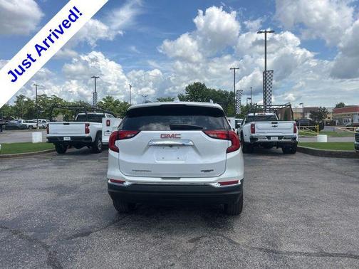 White Frost Tricoat 2020 GMC Terrain SLT