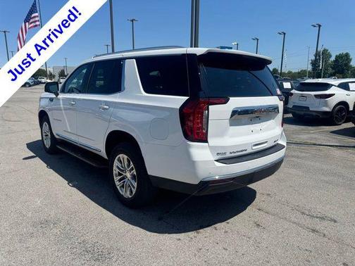 Summit White 2023 GMC Yukon SLT