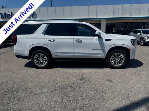 Summit White 2023 GMC Yukon SLT