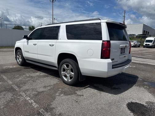 2016 Chevrolet Suburban LT