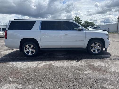 2016 Chevrolet Suburban LT