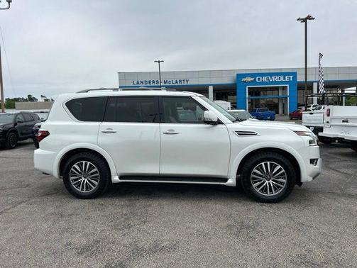 Aspen White Tricoat 2023 Nissan Armada SL 2WD