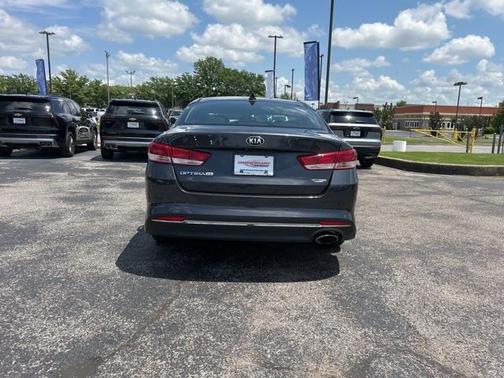 2017 Kia Optima LX