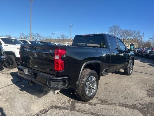 2026 Chevrolet Silverado 2500 Custom