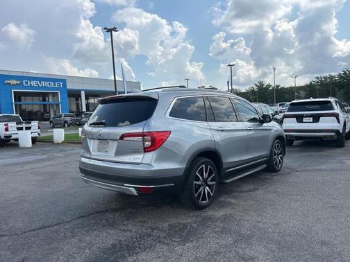 2020 Honda Pilot AWD Elite