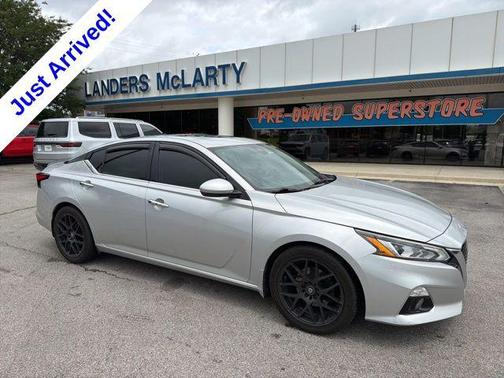 Brilliant Silver Metallic 2019 Nissan Altima 2.5 SL