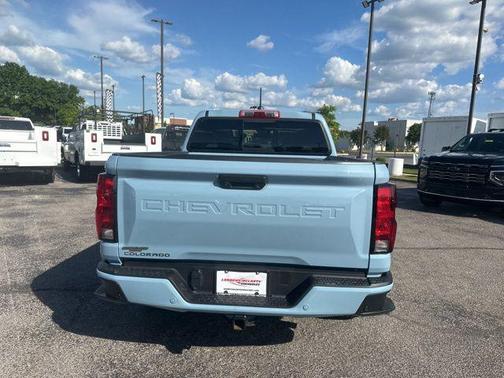 Snowdrift Metallic 2025 Chevrolet Colorado LT