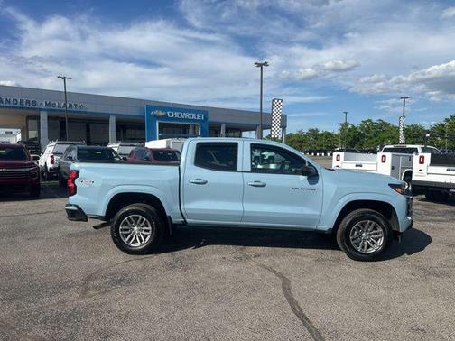 Snowdrift Metallic 2025 Chevrolet Colorado LT