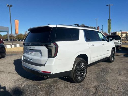 2026 Chevrolet Suburban High Country, 4WD