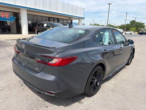 Underground 2025 Toyota Camry SE