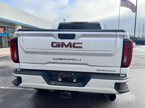 2022 GMC Sierra 2500 Denali