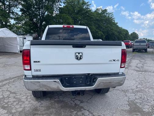 2017 RAM 2500 SLT Crew Cab 4x4 6'4' Box