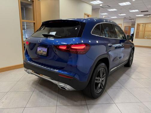 2025 Mercedes-Benz GLA 250 4MATIC