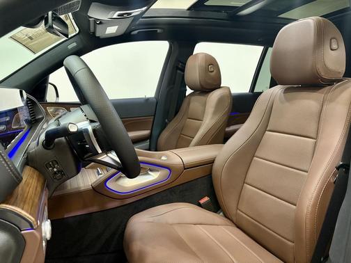 2026 Mercedes-Benz GLS 450 4MATIC