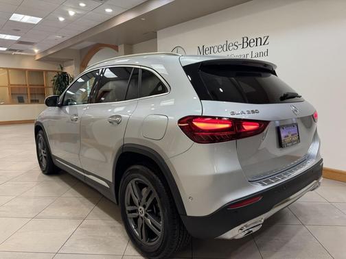 2025 Mercedes-Benz GLA 250 4MATIC